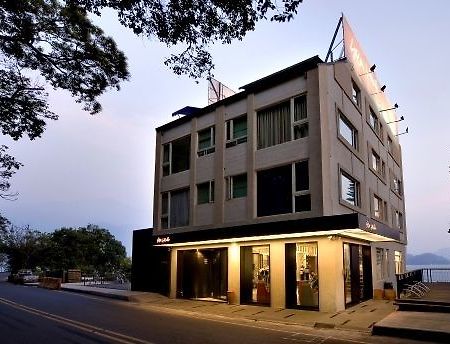 Spa Home Sun Moon Lake Luxury Lakeside Hotel Yuchi Exteriér fotografie