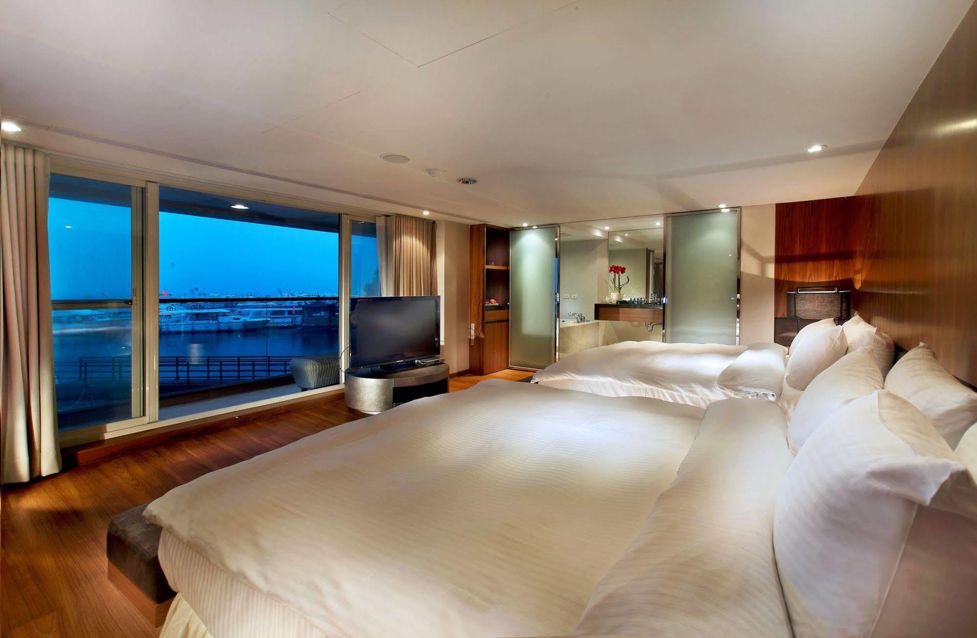 Spa Home Sun Moon Lake Luxury Lakeside Hotel Yuchi Exteriér fotografie